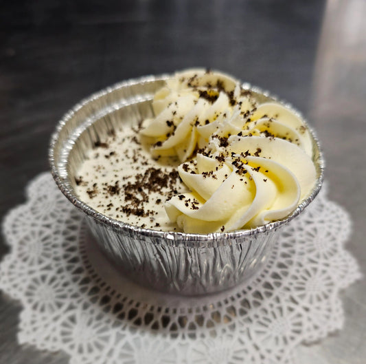 Cookies 'n' Cream Mini-Cheesecake Pie